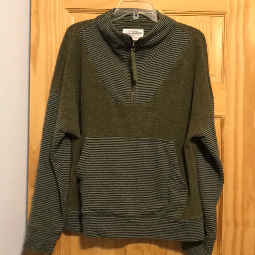 REI Olive green sweatshirt medium